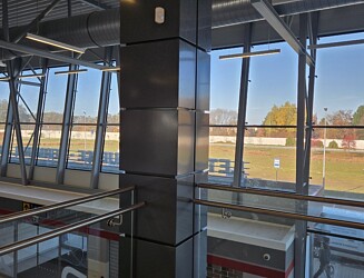 5 - Kazetové obklady - Letiště Pardubice